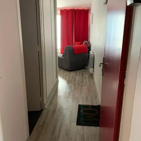 Studio La Mongie アパート