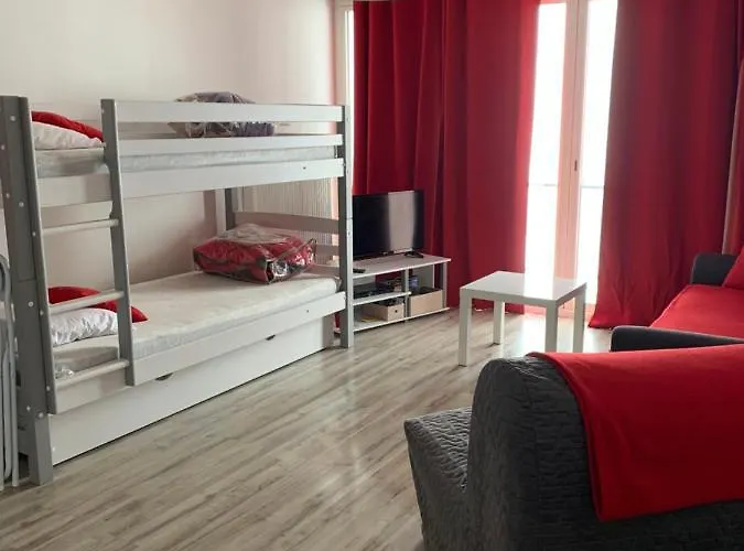 Studio La Mongie アパート