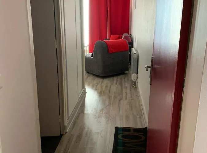 Studio La Mongie アパート